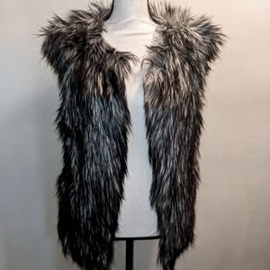 Cool faux fur vest by Jessica Simpson size M.  Blackish Grey fur
